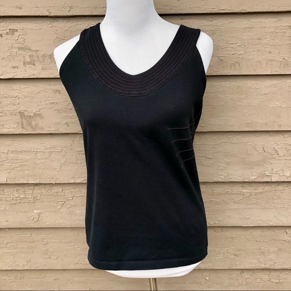 ☀️☀️☀️ 4/$20 Gaiam red stitched yoga top! - Picture 1 of 6
